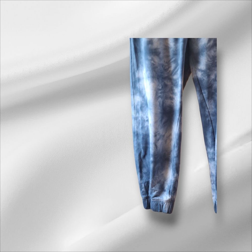 Tommy Hilfiger Blue Tie-Dye Women's Joggers Size Large - Picture 3 of 12